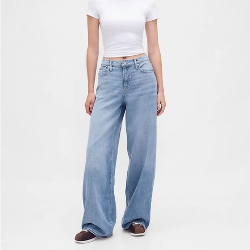 GAP Mid Rise UltraSoft Baggy Jeans